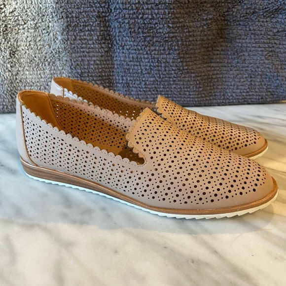 Betts size 8 blush Belle low wedge loafers - Picture 3 of 5